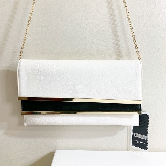 Black and white envelope handbag clutch or crossbody - Picture 1 of 11